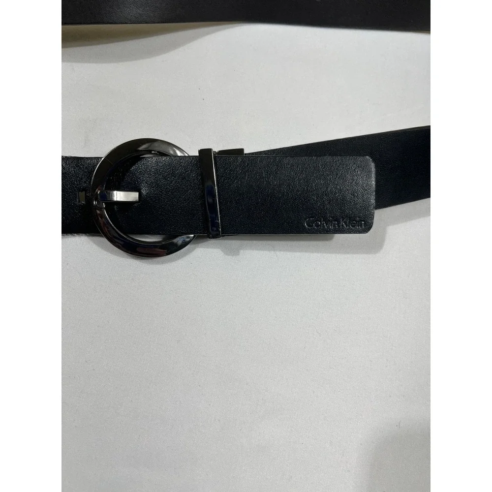 Calvin Klein Leather Belt Women Black Round Gunmetal Buckle 635153